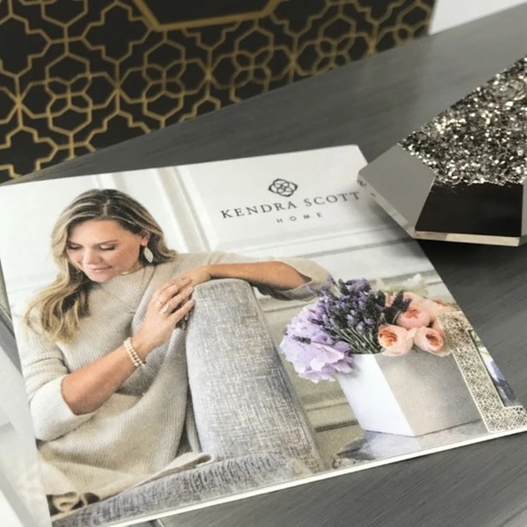 NWT Kendra Scott Antique Silver Drusy Acrylic Box! - Picture 1 of 11